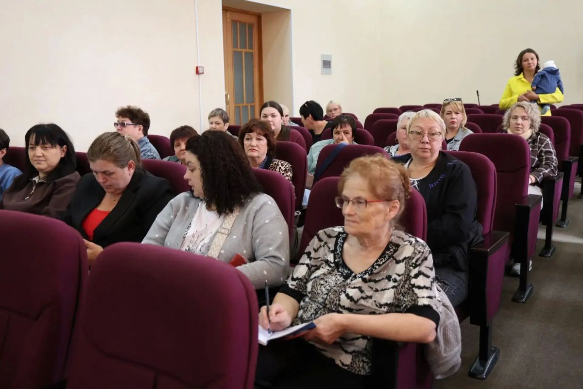 В Биробиджанском районе прошёл семинар для председателей и секретарей УИК В Биробиджанском районе прошёл семинар для председателей и секретарей УИК