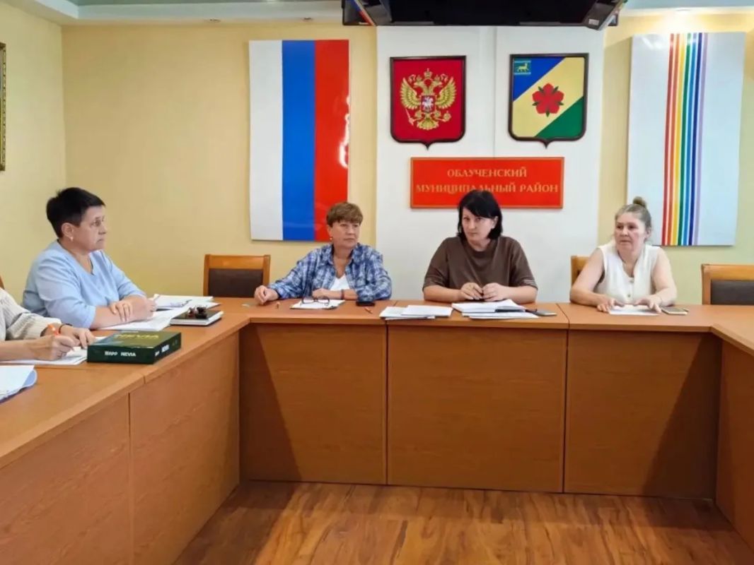В Облученском и Смидовичском районах прошли семинары для членов УИК В Облученском и Смидовичском районах прошли семинары для членов УИК