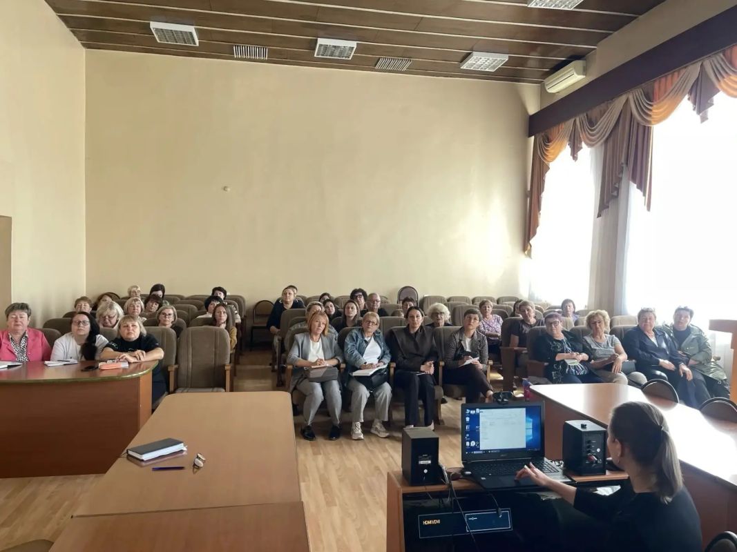 В Облученском и Смидовичском районах прошли семинары для членов УИК В Облученском и Смидовичском районах прошли семинары для членов УИК