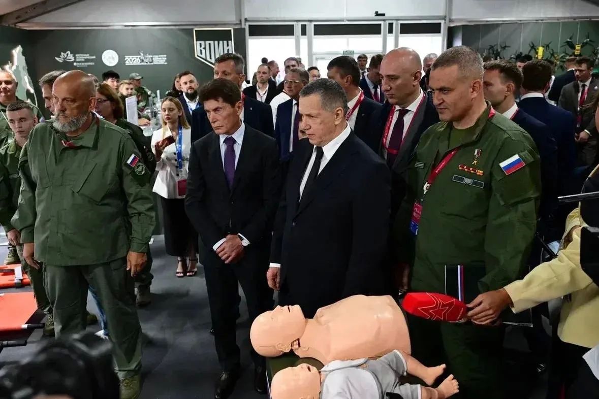 Центр «ВОИН» подвел итоги работы на ВЭФ-2026 Центр «ВОИН» подвел итоги работы на ВЭФ-2026