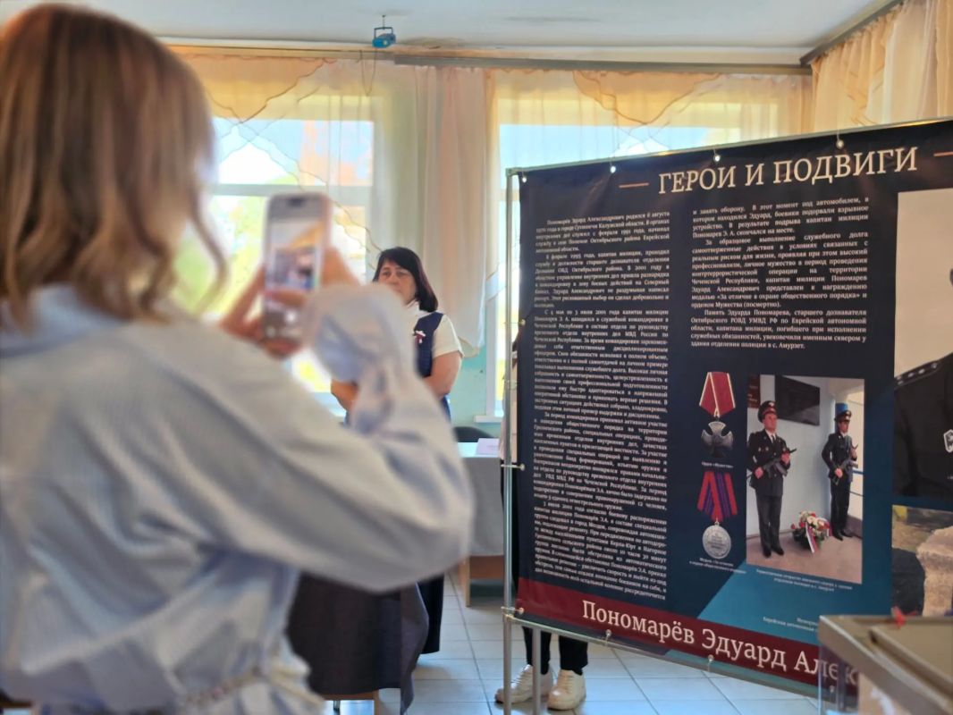 В Екатерино-Никольском открыт В Екатерино-Никольском открыт
