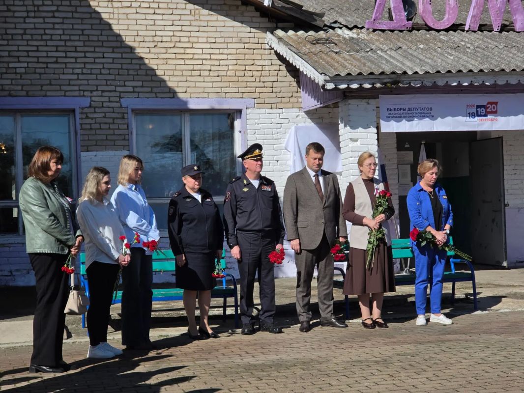 В Екатерино-Никольском открыт В Екатерино-Никольском открыт