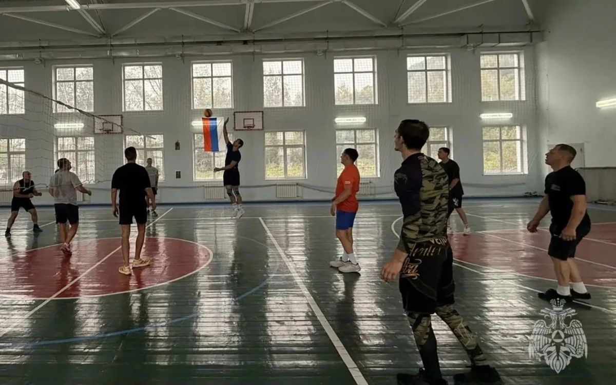 Среди пожарных Еврейской автономной области состоялся турнир по волейболу Среди пожарных Еврейской автономной области состоялся турнир по волейболу