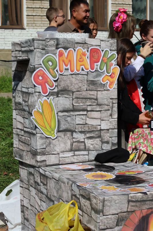 На избирательных участках Биробиджана проходят ярмарки На избирательных участках Биробиджана проходят ярмарки