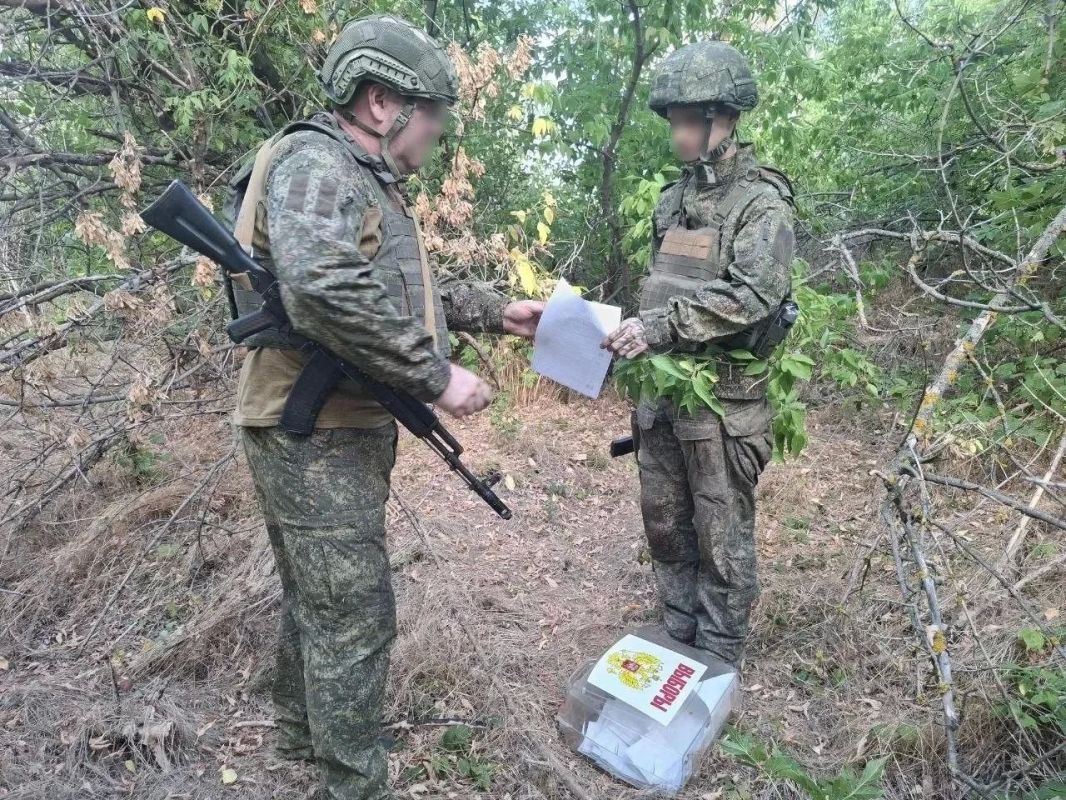 Бойцы 69й отдельной бригады прикрытия проголосовали на передовой Бойцы 69й отдельной бригады прикрытия проголосовали на передовой