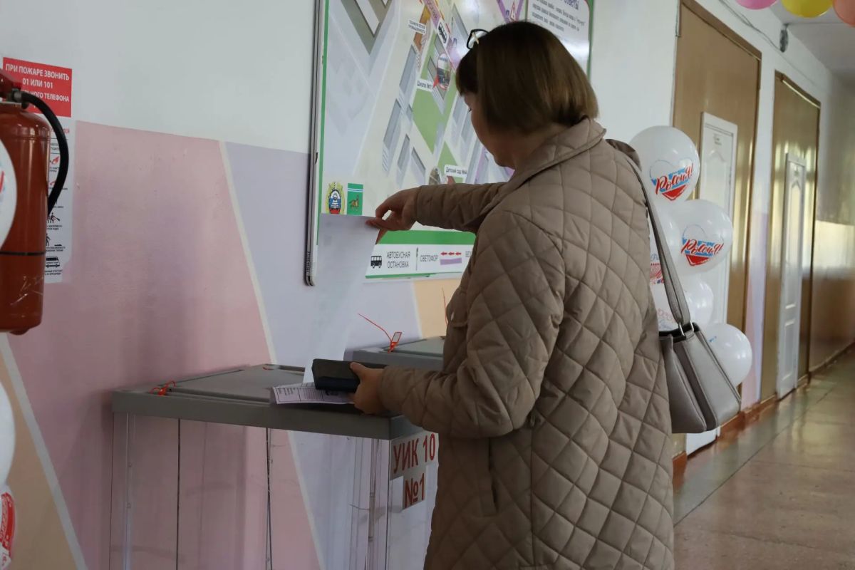 Продолжаются выборы депутатов Законодательного Собрания ЕАО и Государственной Думы РФ Продолжаются выборы депутатов Законодательного Собрания ЕАО и Государственной Думы РФ