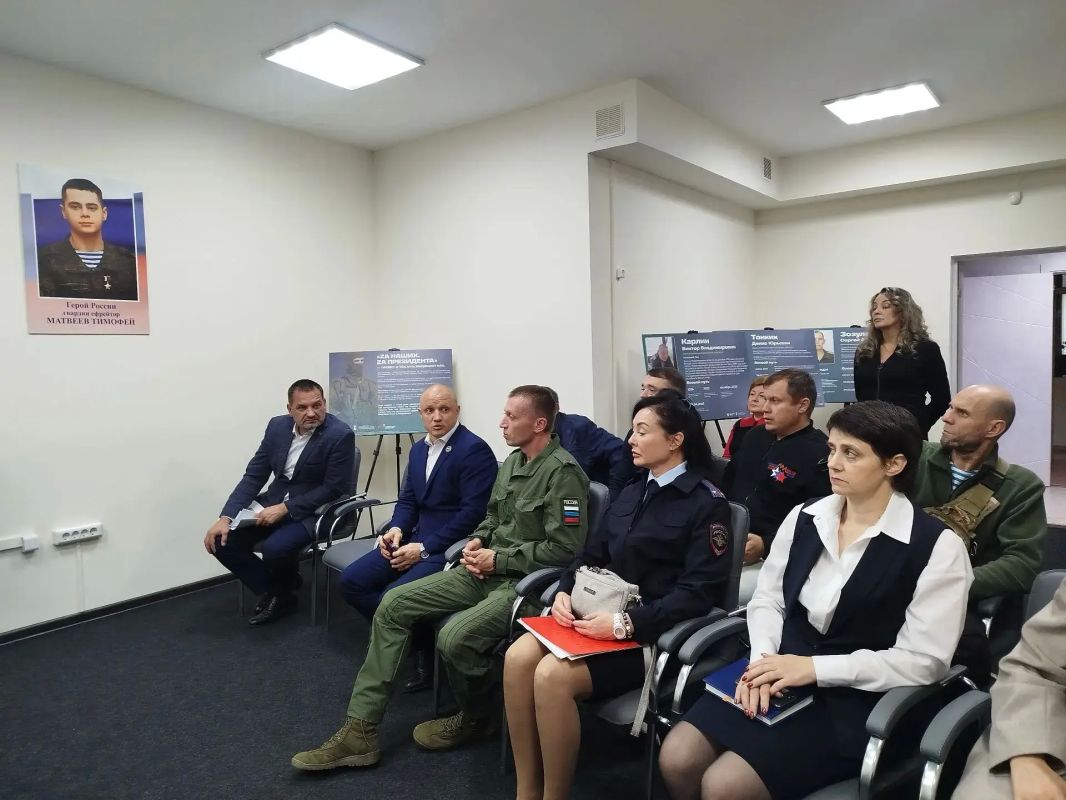 Филиал фонда «Защитники Отечества» в ЕАО объединил ведомства для поддержки ветеранов СВО Филиал фонда «Защитники Отечества» в ЕАО объединил ведомства для поддержки ветеранов СВО