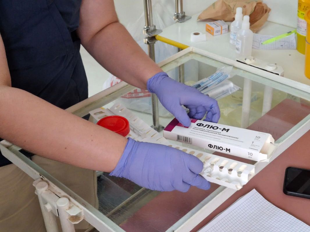 Продолжается вакцинация от гриппа на избирательных участках в ЕАО! Продолжается вакцинация от гриппа на избирательных участках в ЕАО!
