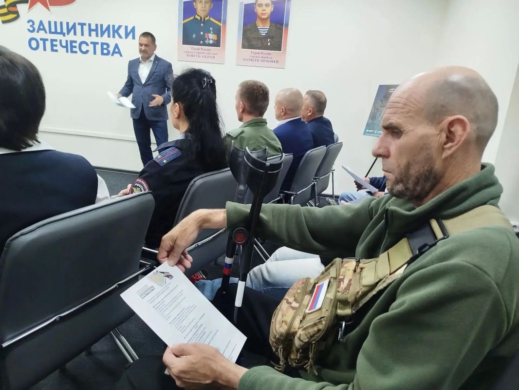 Филиал фонда «Защитники Отечества» в ЕАО объединил ведомства для поддержки ветеранов СВО Филиал фонда «Защитники Отечества» в ЕАО объединил ведомства для поддержки ветеранов СВО
