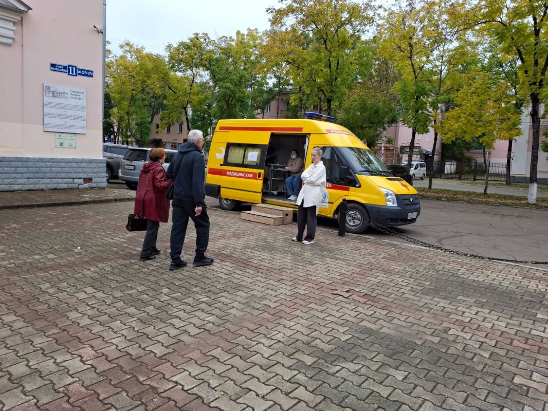 Продолжается вакцинация от гриппа на избирательных участках в ЕАО! Продолжается вакцинация от гриппа на избирательных участках в ЕАО!