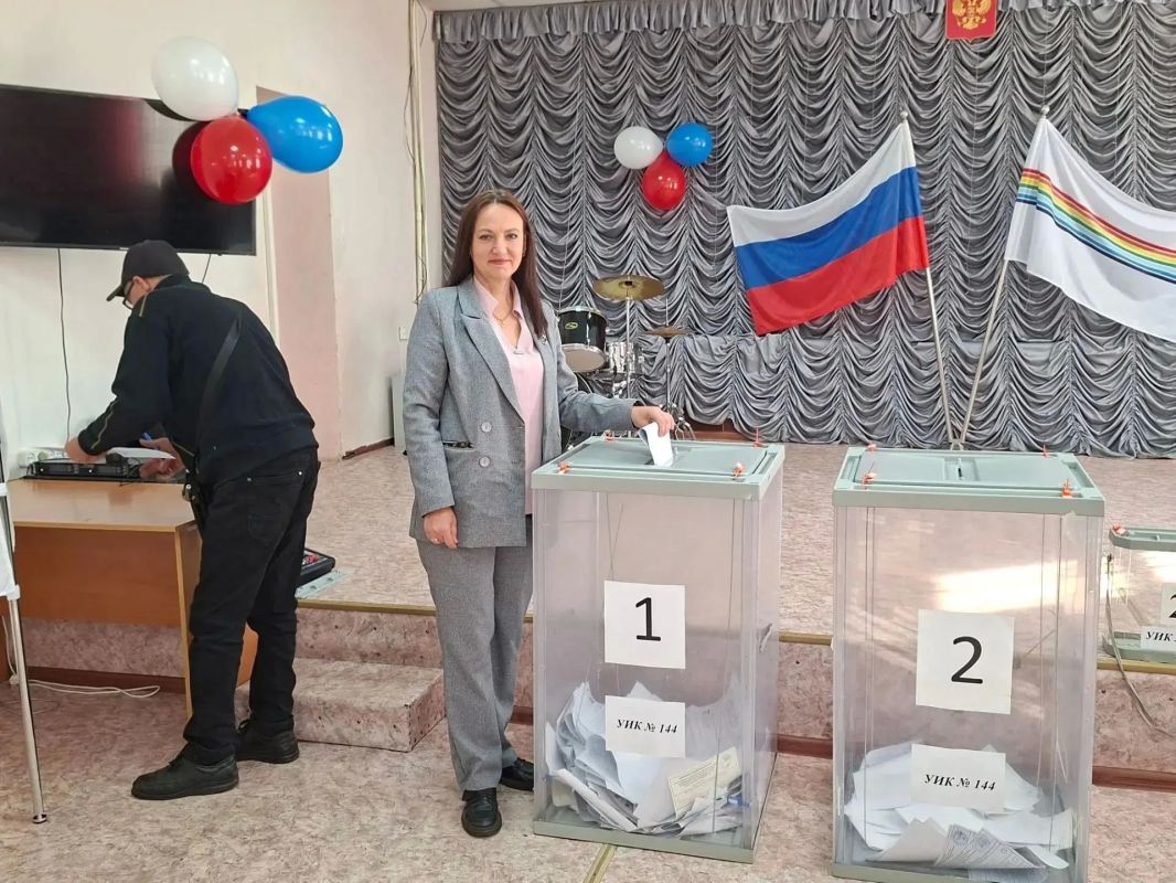 Свой выбор делают депутаты Законодательного Собрания Свой выбор делают депутаты Законодательного Собрания