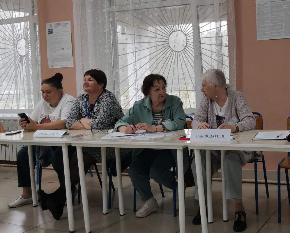 Второй день выборов депутатов Законодательного Собрания ЕАО и Государственной Думы РФ Второй день выборов депутатов Законодательного Собрания ЕАО и Государственной Думы РФ