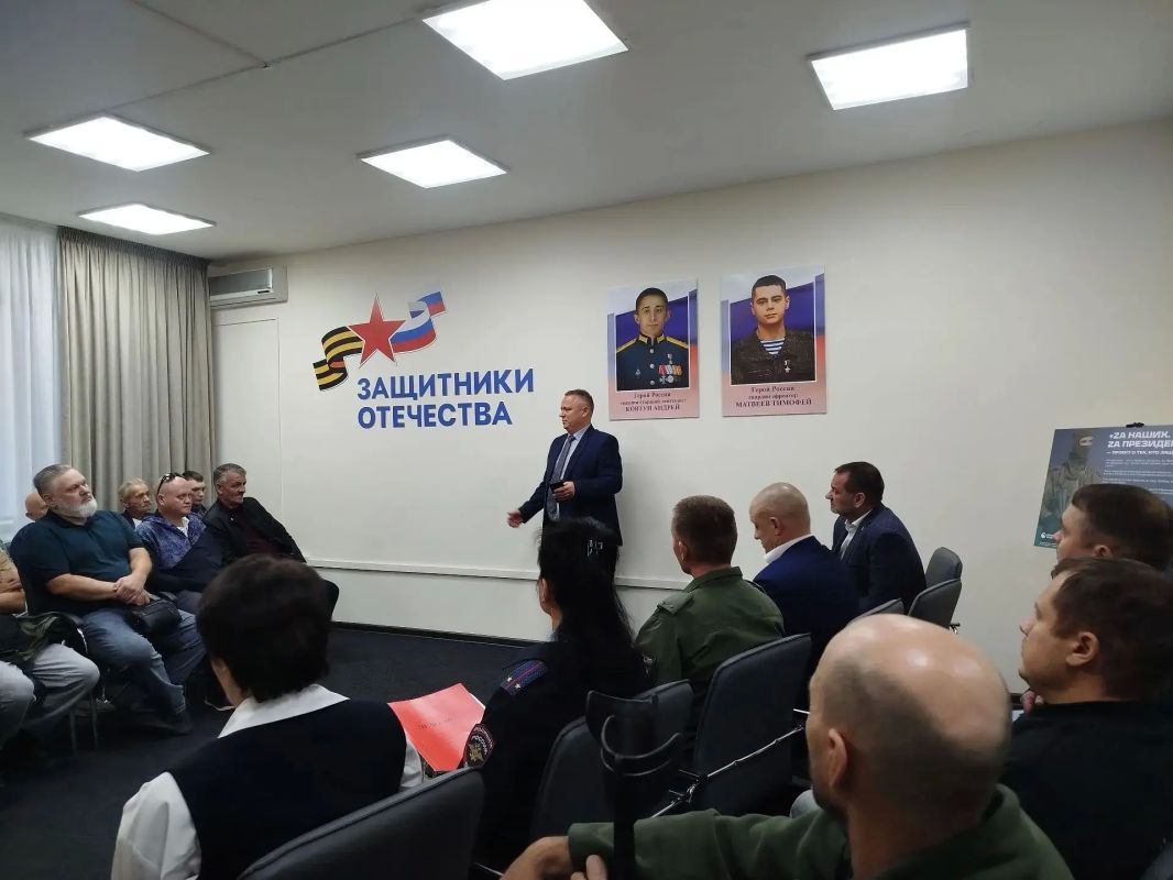 Филиал фонда «Защитники Отечества» в ЕАО объединил ведомства для поддержки ветеранов СВО Филиал фонда «Защитники Отечества» в ЕАО объединил ведомства для поддержки ветеранов СВО