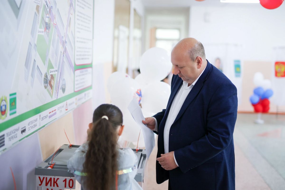 Свой выбор делают депутаты Законодательного Собрания