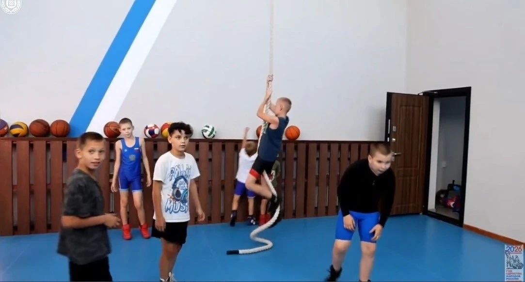 В школе села Найфельд капитально отремонтировали спортивный зал В школе села Найфельд капитально отремонтировали спортивный зал