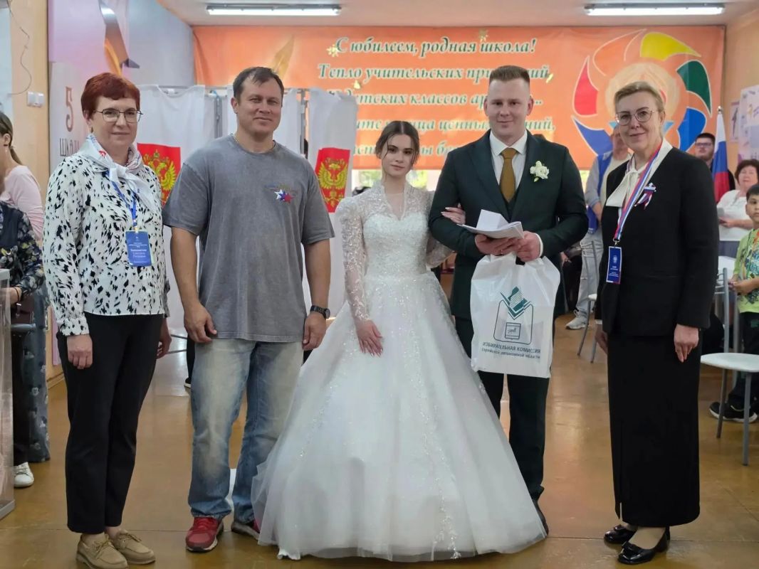 Сотрудники #МЧСЕАО сделали свой выбор