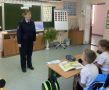 За что ставят на профилактический учет - эту важную тему обсудили с первоклассниками сотрудники по делам несовершеннолетних