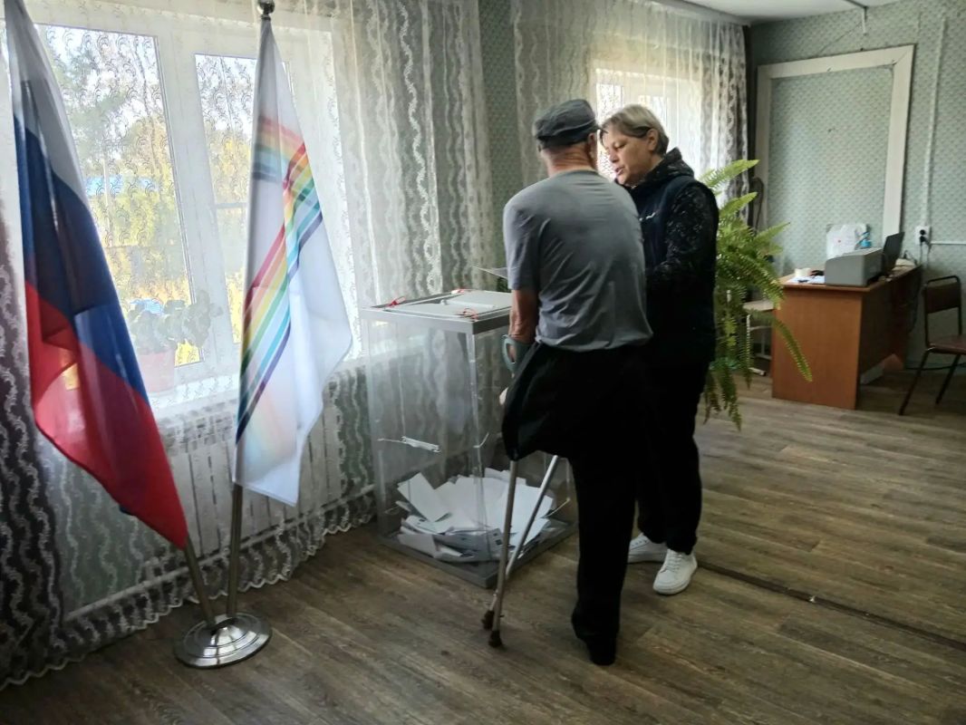 Волонтёры на выборах: не только помощь, но и ценный опыт Волонтёры на выборах: не только помощь, но и ценный опыт