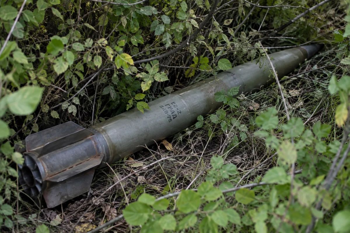 В ЕАО сапёры Росгвардии обезвредили боевой снаряд от «Града»