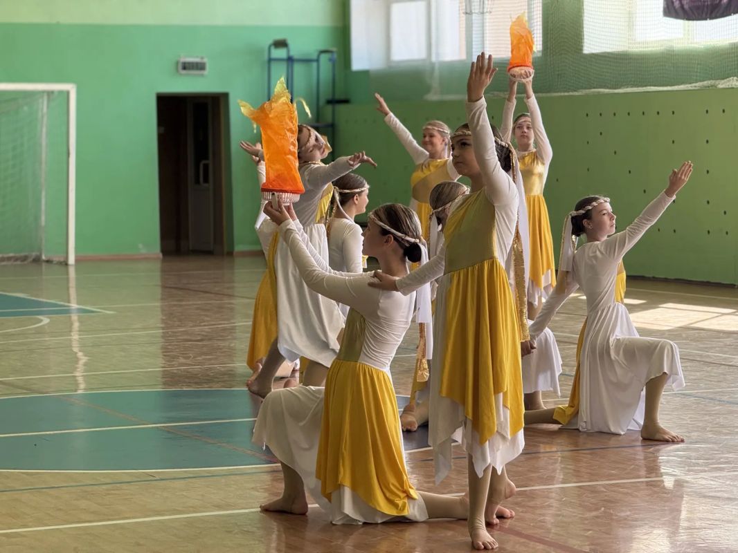 В Биробиджане стартовал Чемпионат ДФО по мини-футболу В Биробиджане стартовал Чемпионат ДФО по мини-футболу