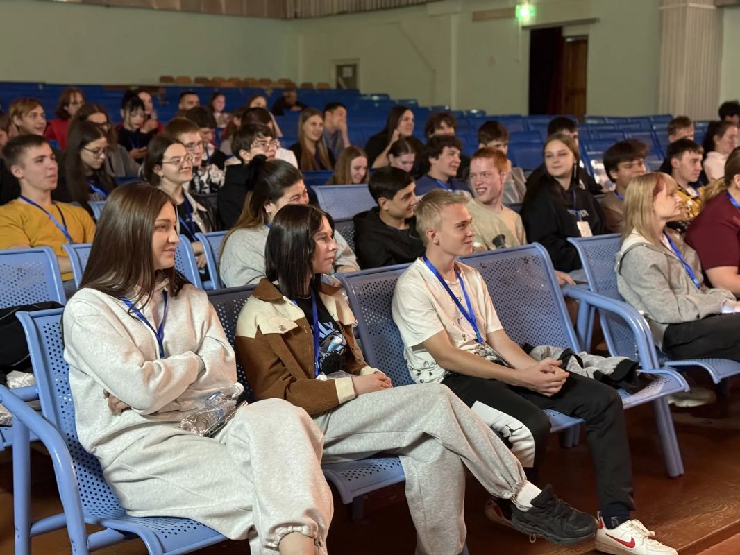 В ЕАО стартовала областная школа студенческого актива «Продвижение»! В ЕАО стартовала областная школа студенческого актива «Продвижение»!
