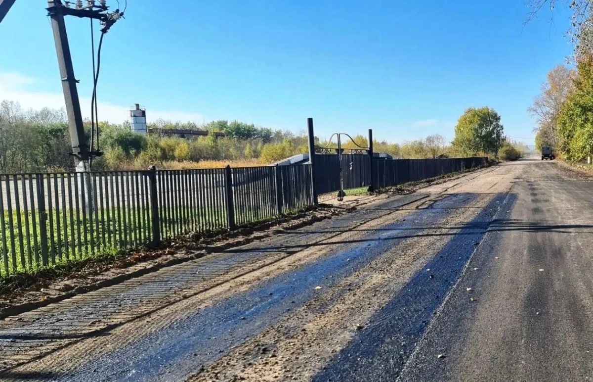 Продолжается ремонт дорог в микрорайоне Биробиджан-2 Продолжается ремонт дорог в микрорайоне Биробиджан-2