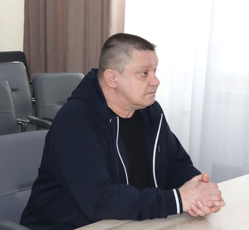 Сегодня, 29 сентября 2026 года, прокурор Еврейской автономной области Дмитрий Седых с участием военного прокурора Биробиджанского гарнизона Кирилла Мезенцева, руководителя филиала Государственного Фонда поддержки участников... Сегодня, 29 сентября 2026 года, прокурор Еврейской автономной области Дмитрий Седых с участием военного прокурора Биробиджанского гарнизона Кирилла Мезенцева, руководителя филиала Государственного Фонда поддержки участников...