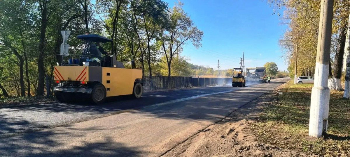 Продолжается ремонт дорог в микрорайоне Биробиджан-2 Продолжается ремонт дорог в микрорайоне Биробиджан-2