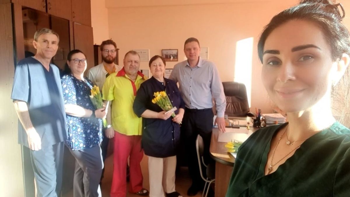 Праздник в календаре — это лишь повод, а настоящая благодарность не имеет сроков давности Праздник в календаре — это лишь повод, а настоящая благодарность не имеет сроков давности