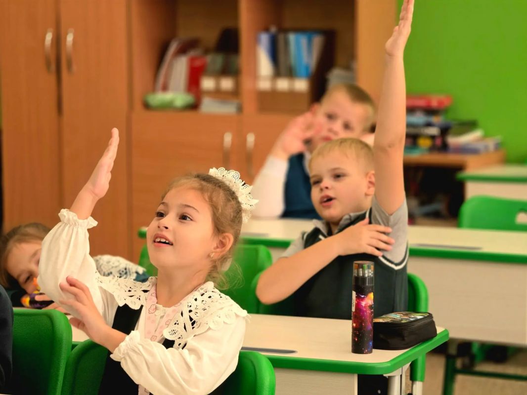 Как открытие мурала привело к уроку о выборах: история одного класса Как открытие мурала привело к уроку о выборах: история одного класса