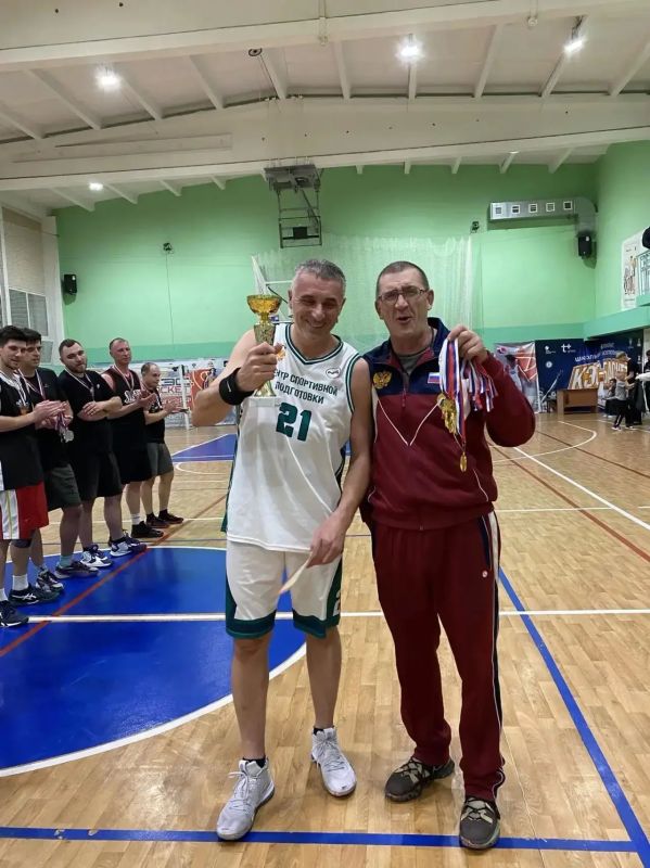 В Биробиджане завершились чемпионаты города по баскетболу среди мужских и женских команд В Биробиджане завершились чемпионаты города по баскетболу среди мужских и женских команд