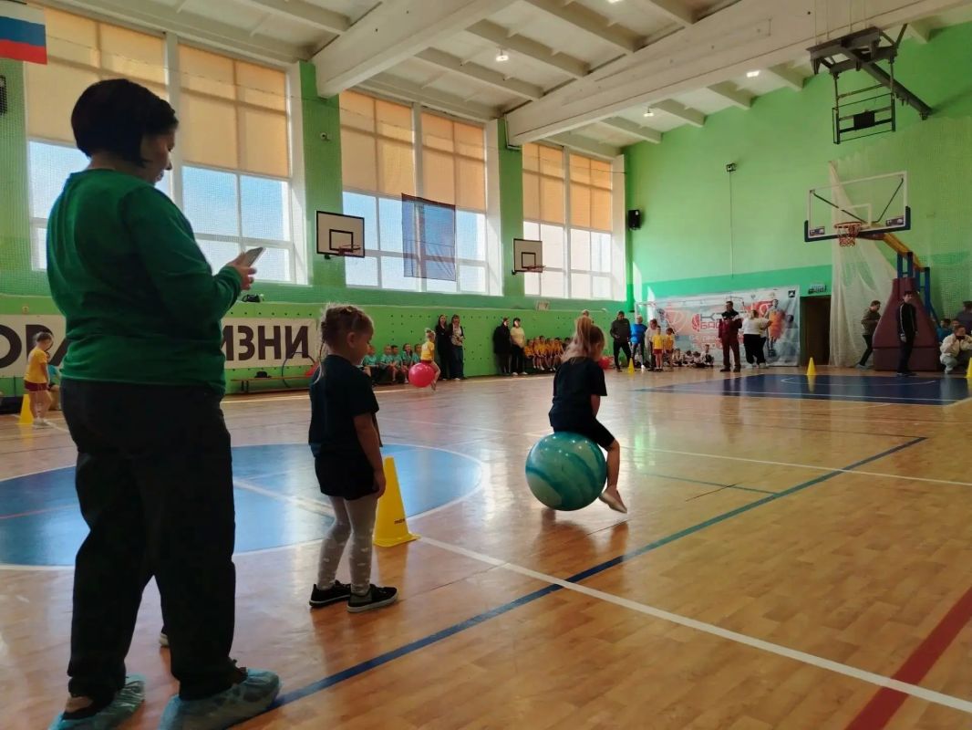 Биробиджан — единственный город Дальнего Востока, где проводится спартакиада дошкольников Биробиджан — единственный город Дальнего Востока, где проводится спартакиада дошкольников
