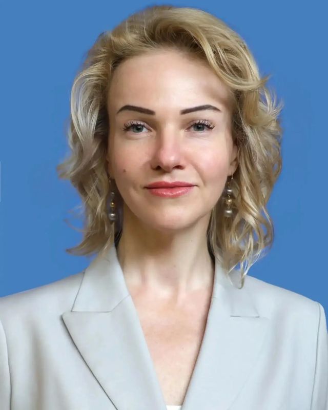 Светлана Лукаш официально вступила в должность сенатора Российской Федерации от Еврейской автономной области