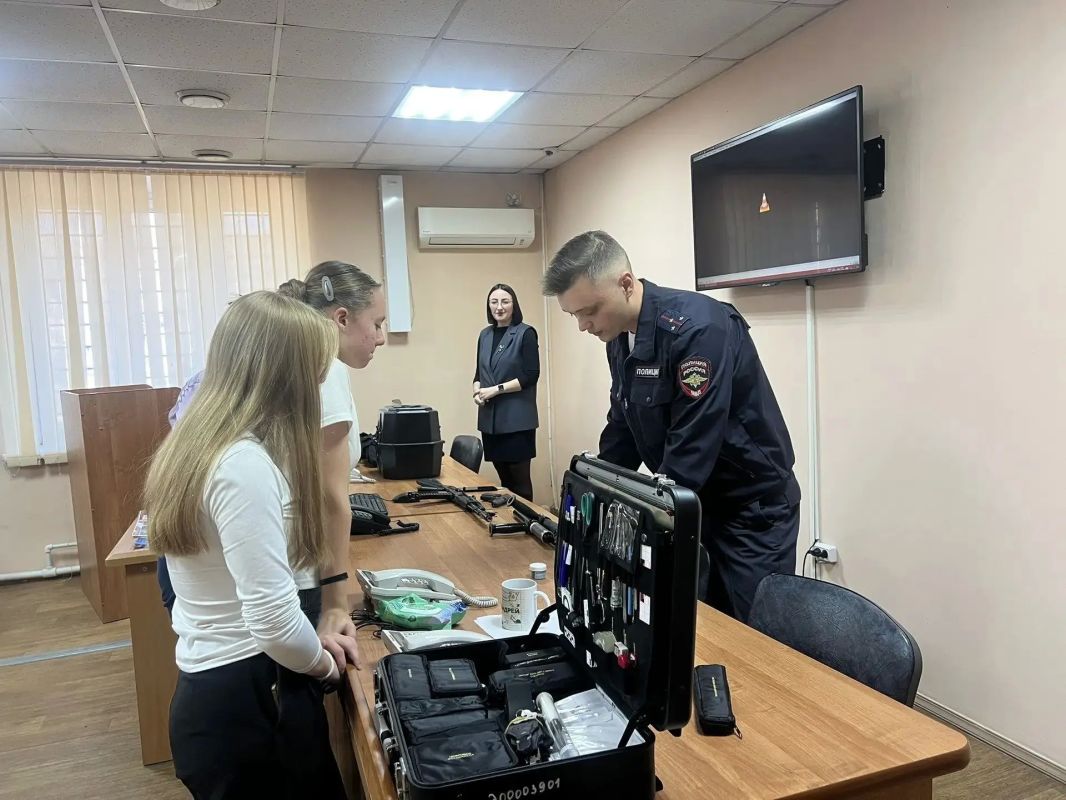 Профориентация и новые возможности: специалисты Центра занятости провели комплекс мероприятий для студентов Технического колледжа Профориентация и новые возможности: специалисты Центра занятости провели комплекс мероприятий для студентов Технического колледжа