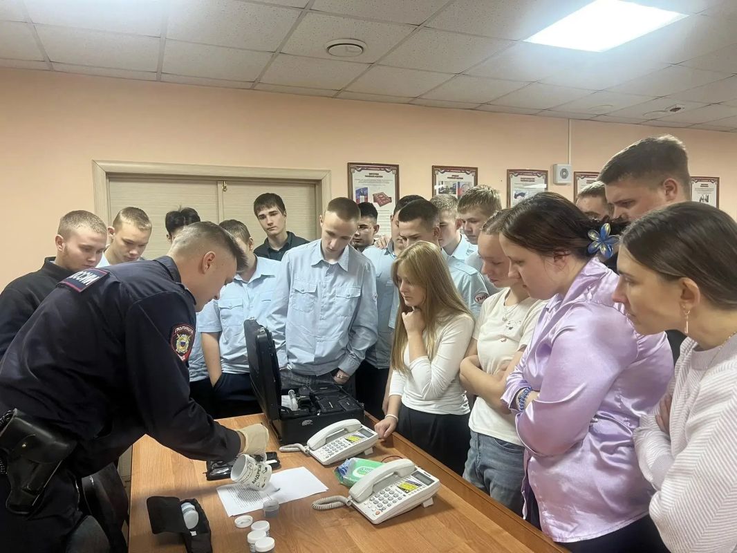 Профориентация и новые возможности: специалисты Центра занятости провели комплекс мероприятий для студентов Технического колледжа Профориентация и новые возможности: специалисты Центра занятости провели комплекс мероприятий для студентов Технического колледжа