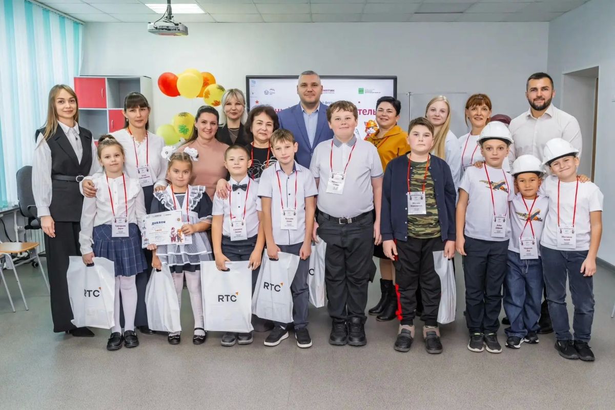 Новый импульс для технического творчества в ЕАО: юные инженеры из Николаевки выступят на всероссийском фестивале! Новый импульс для технического творчества в ЕАО: юные инженеры из Николаевки выступят на всероссийском фестивале!