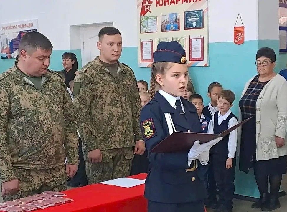 Первые погоны и гордое звание! Первые погоны и гордое звание!
