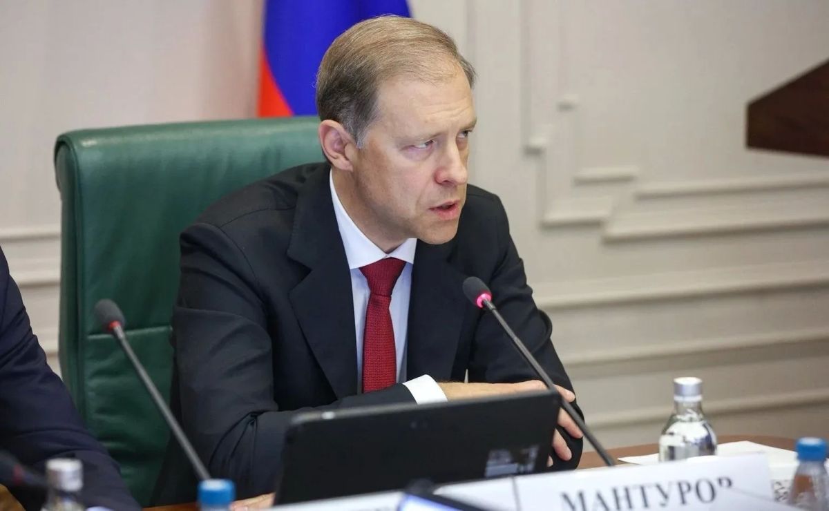 Сенатор Светлана Лукаш подняла вопрос о дополнительной поддержке производителя аэродромной техники из ЕАО Сенатор Светлана Лукаш подняла вопрос о дополнительной поддержке производителя аэродромной техники из ЕАО